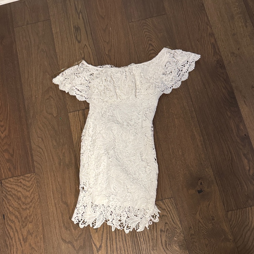 DO+BE White Lace Mini Dress